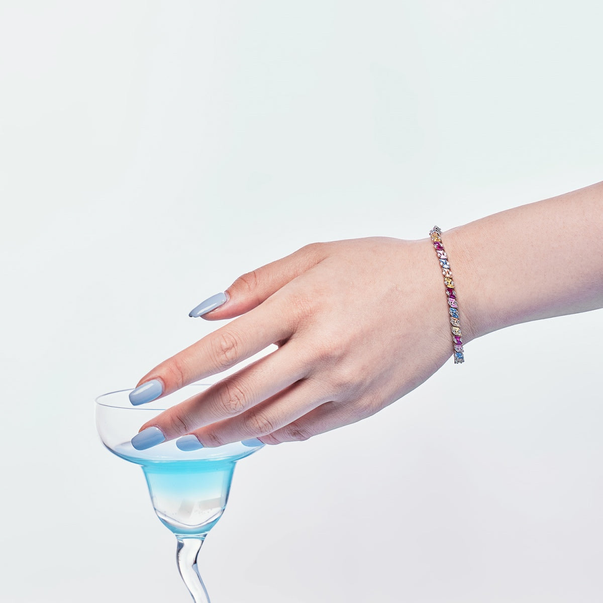 [AuraEcho]Ornate Sparkling Multi Cut Party Bracelet