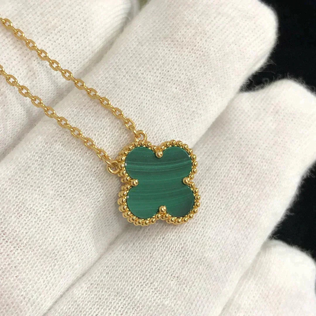 [AuraEcho]CLOVER 15MM MALACHITE SINGLE FLOWER  NECKLACE