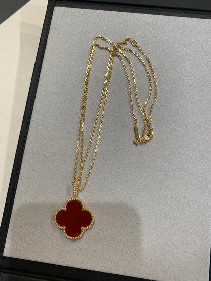 [AuraEcho]CLOVER 25MM NECKLACE GOLD CARNELIAN