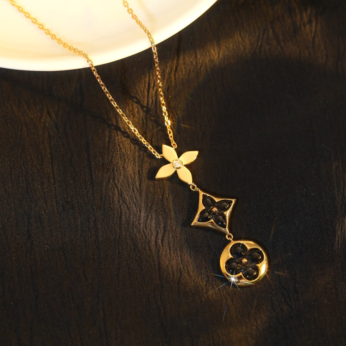 [AuraEcho]STAR AND SUN ONYX PINK GOLD NECKLACE