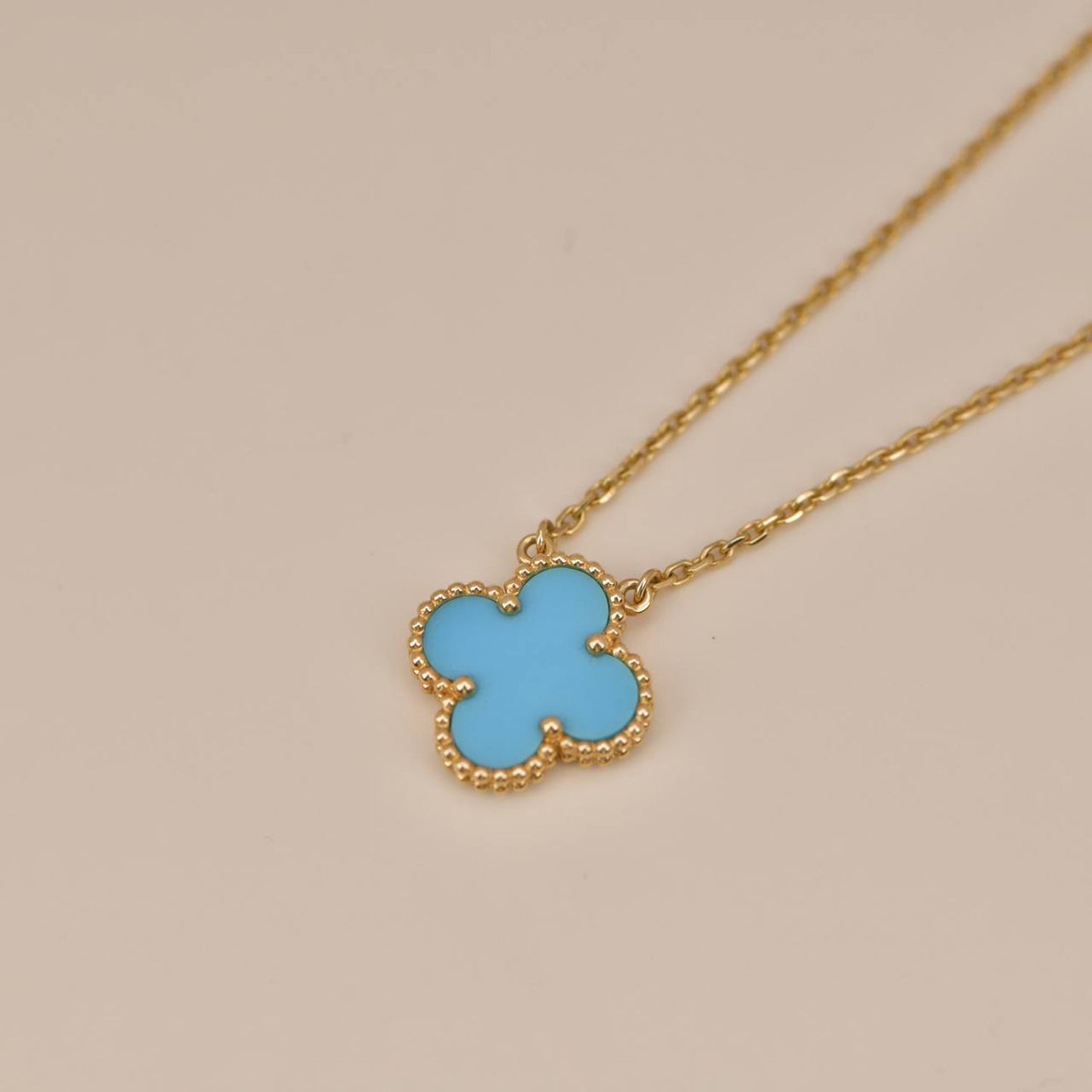 [AuraEcho]CLOVER 15MM VINTAGE TURQUOISE NECKLACE
